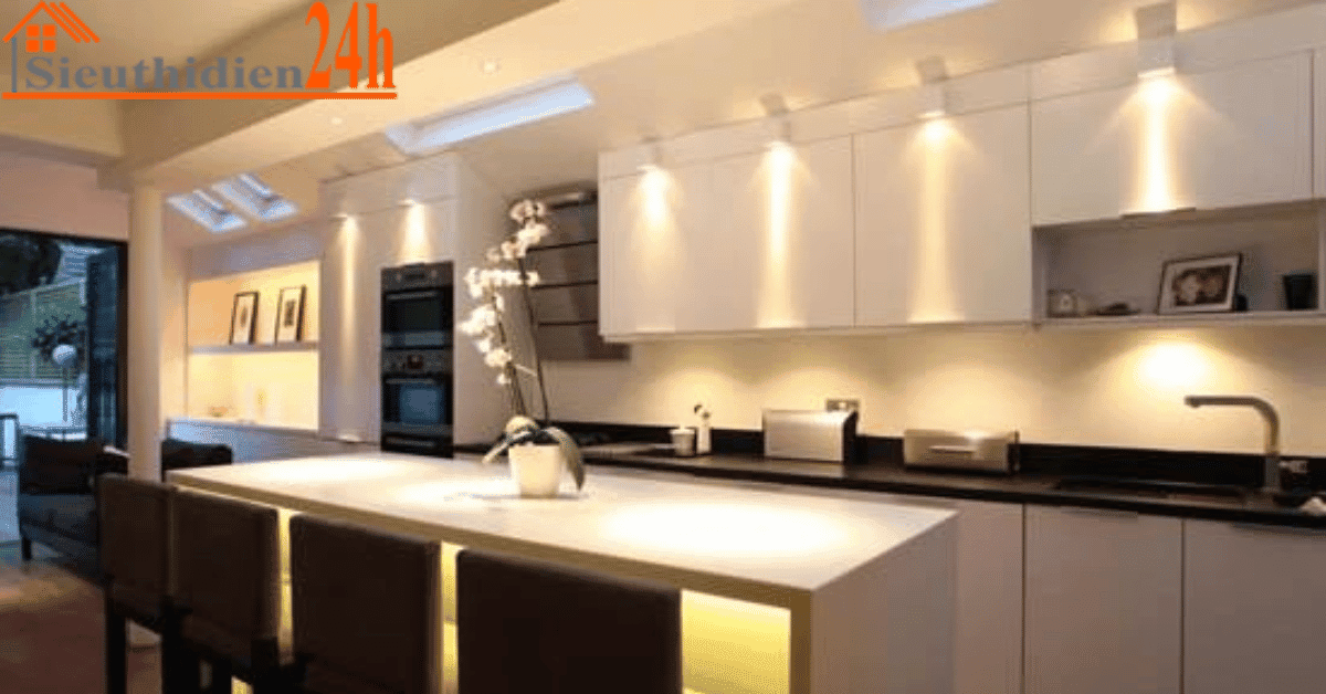 Đèn Gắn Tường